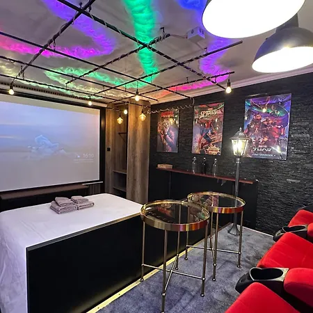 Jacuzzi Et Cinéma, Merignac2 Apartamento *