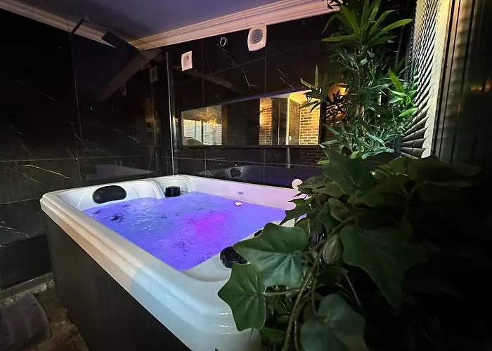 Apartamento Jacuzzi Et Cinéma, Merignac2 *
