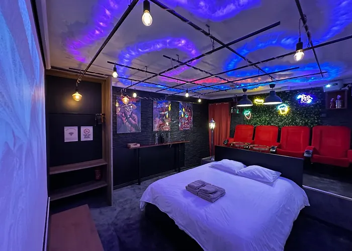 Jacuzzi Et Cinéma, Merignac2